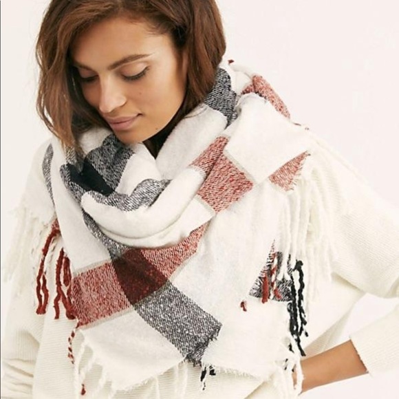 Free People Accessories - 🎉HOST PICK🎉 NWT FREE PEOPLE VALLEY PLAID FRINGE SCARF